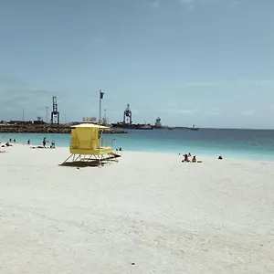  Pensión Playa Chica, Pozos España
