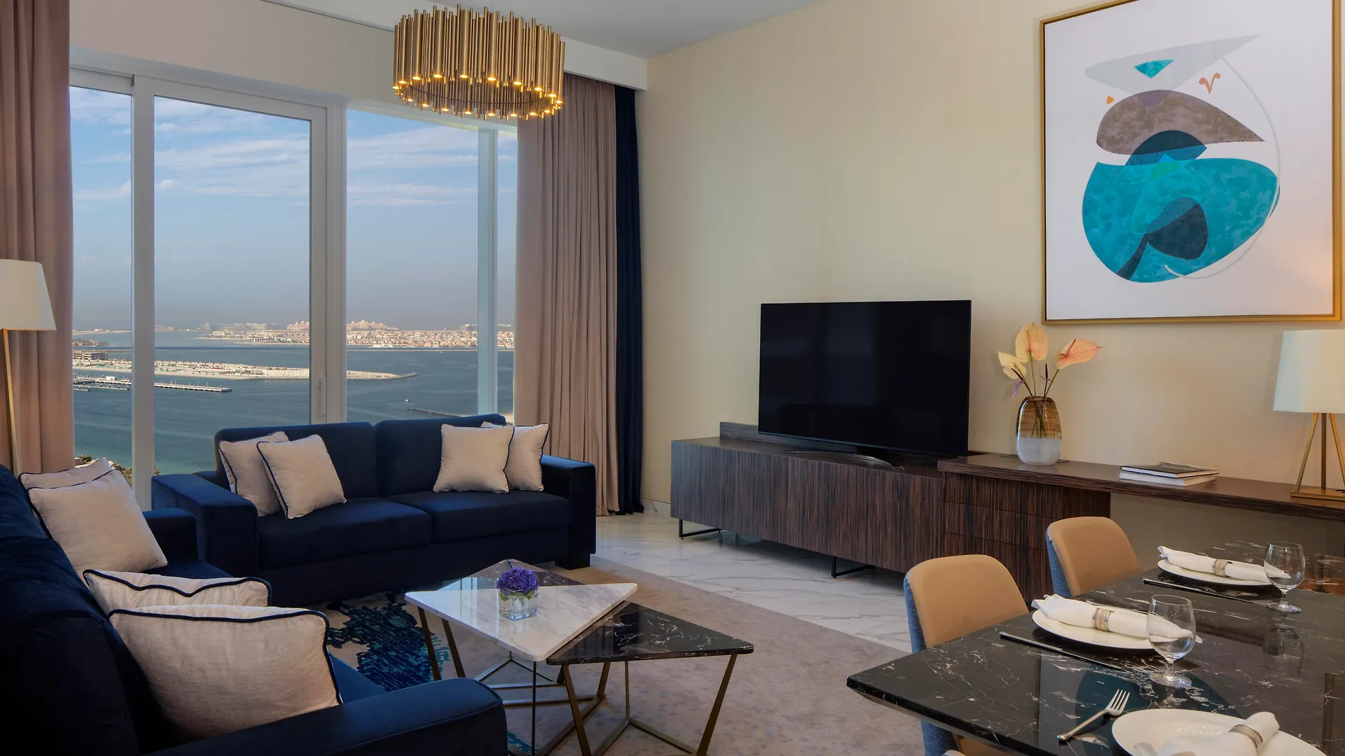 Aparthotel Avani Plus Palm View Dubai Hotel & Suites